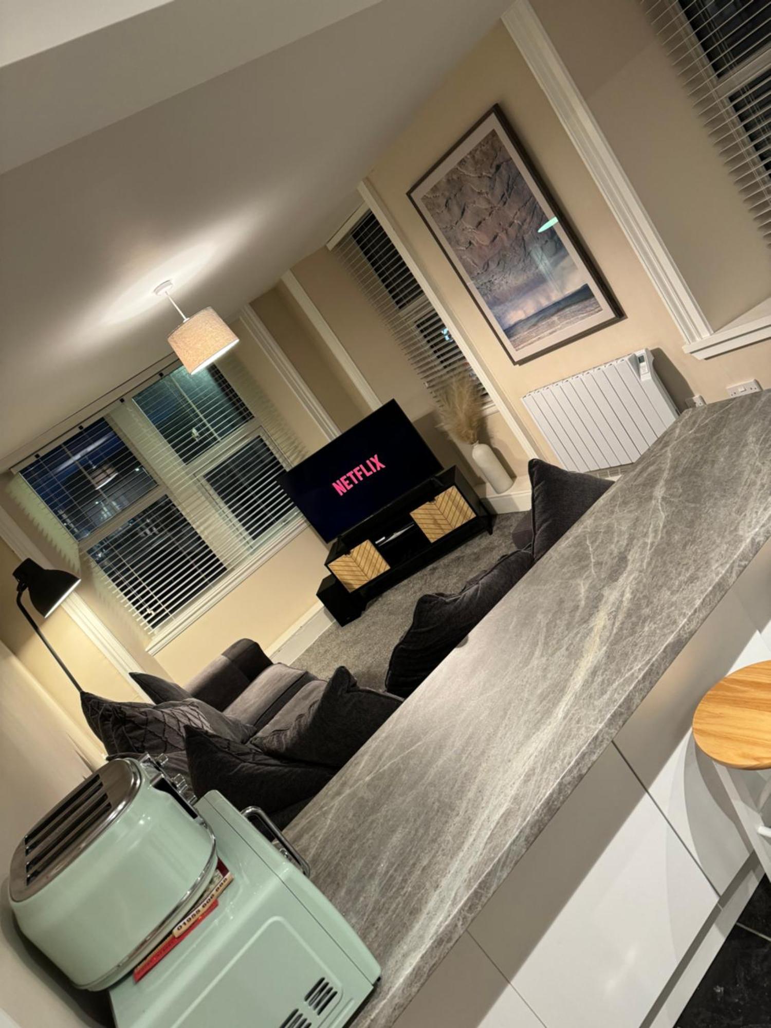 2 Bedroom Apartment